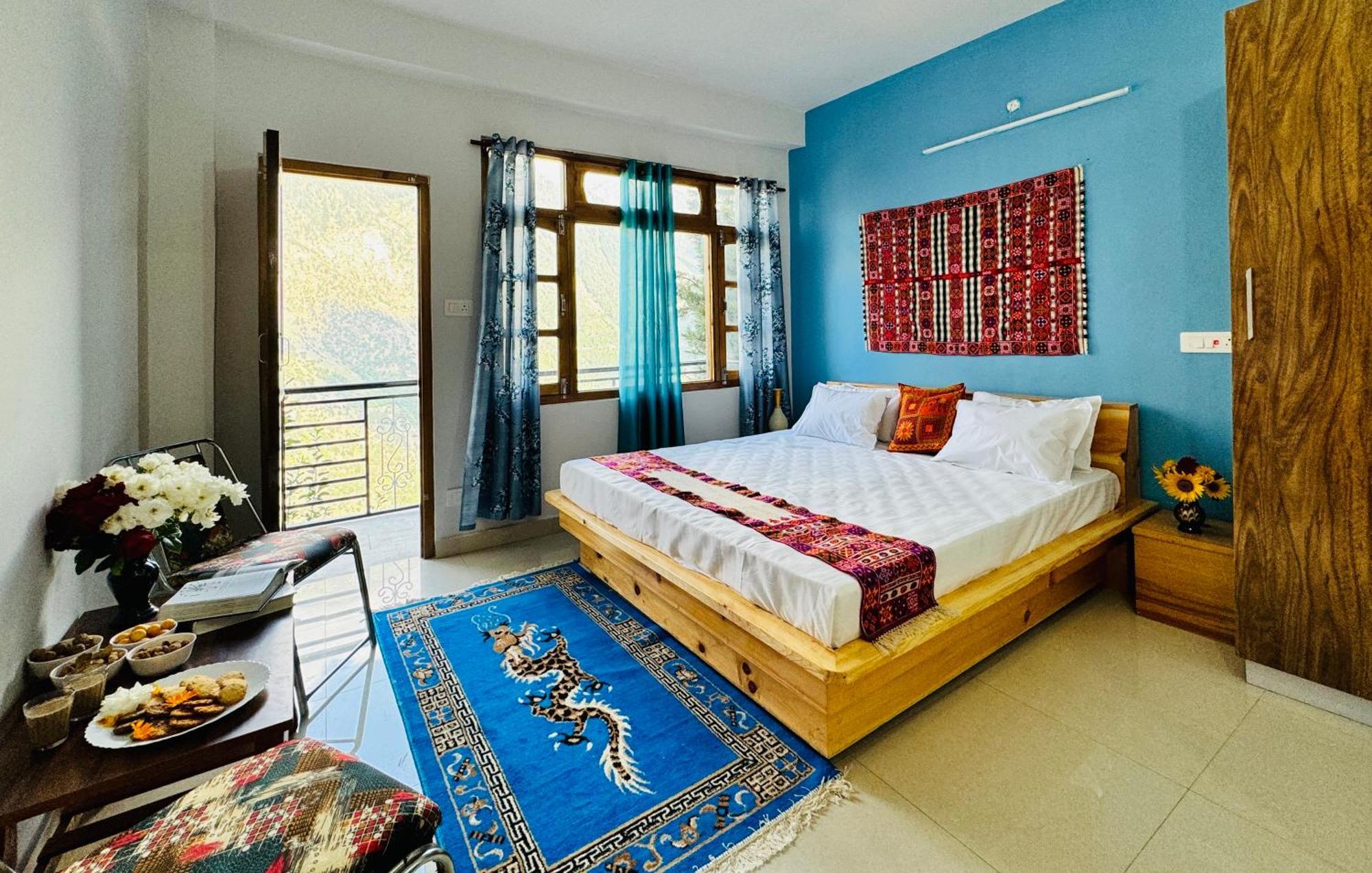 Pine View Retreat Homestay Kalpa Kültér fotó